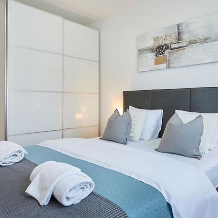 Spacious 2Bdr Apartment Near Business District Zagreb Eksteriør bilde