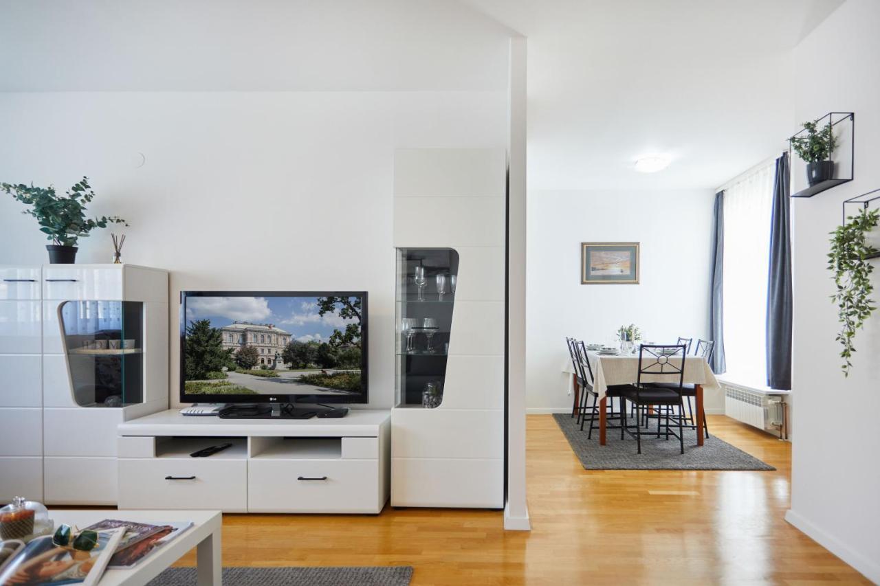 Spacious 2Bdr Apartment Near Business District Zagreb Eksteriør bilde